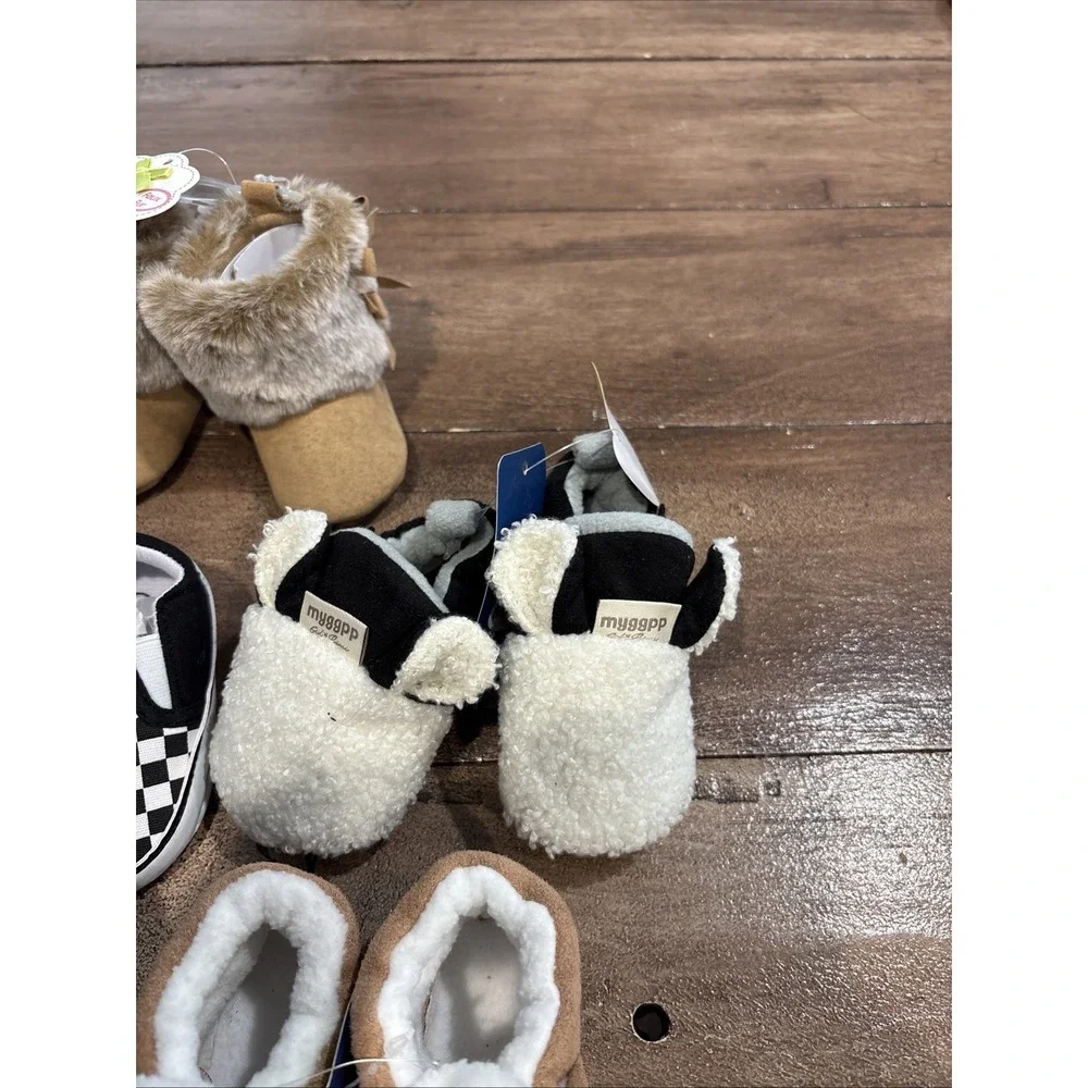 Lot 12 Pairs Infant Girl Baby Sizes NB-2 Dressy Slippers, Sock Shoes Boots